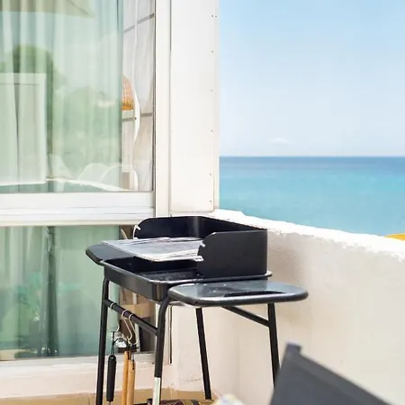 Apartamento ático En 1ª Línea Con Impresionantes Vistas Al Mar El Campello