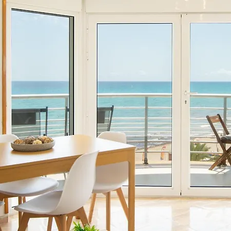 ático En 1ª Línea Con Impresionantes Vistas Al Mar Apartamento El Campello