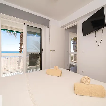 Piso Primera Linea- Casa Bonita *