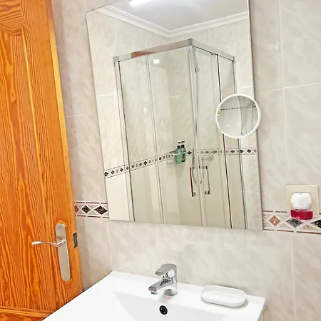 Apartamento ático En 1ª Línea Con Impresionantes Vistas Al Mar