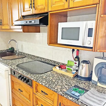 Apartamento ático En 1ª Línea Con Impresionantes Vistas Al Mar *