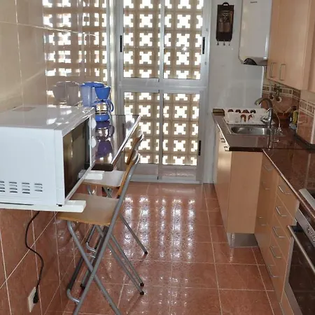 First Line Appartement *