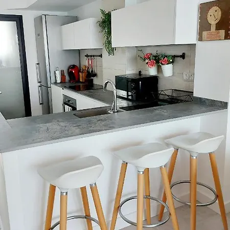Vue Alicante: Exclusif Avec Piscine Apartment El Campello
