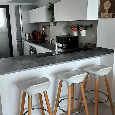 Vue Alicante: Exclusif Avec Piscine *