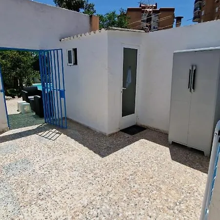 House With Exclusive Pool And Garden 7 Min Walk From The And The Center *