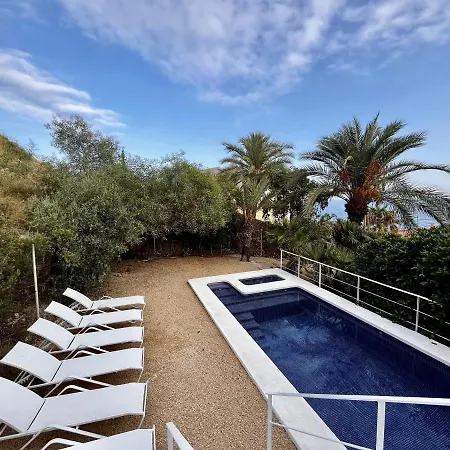 Myflats Sea Cove Villa
