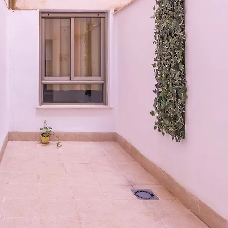 Apartment Bajo Con Piscina En La Playa