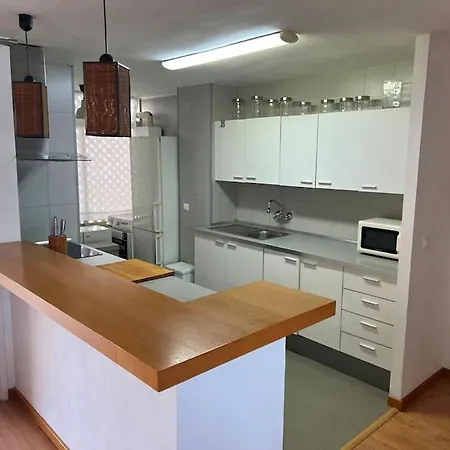 Rosalia, Located On The 9th Floor With Amazing Sea Views And 2 Large Swimming Pools! *