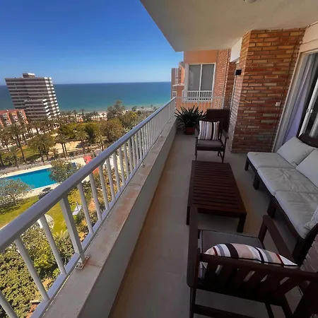 Rosalia, Located On The 9th Floor With Amazing Sea Views And 2 Large Swimming Pools! El Campello