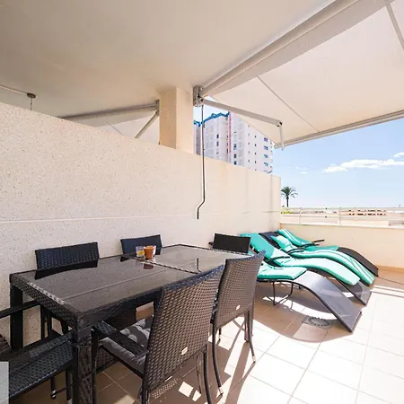 Apartment Luxury 2 Bed 2 Bath With Pool