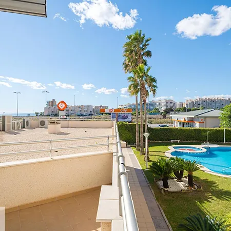 Apartment Luxury 2 Bed 2 Bath With Pool