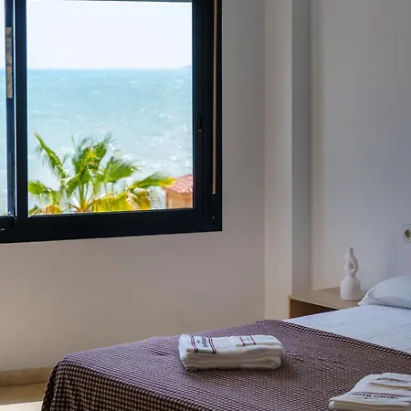 Villa Chalet With Sea View From Alicante
