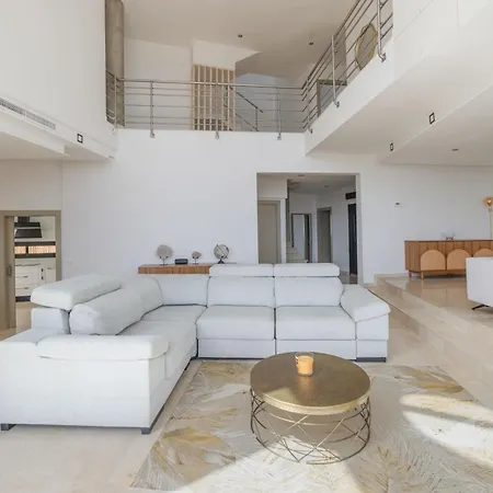 Chalet With Sea View From Alicante * El Campello