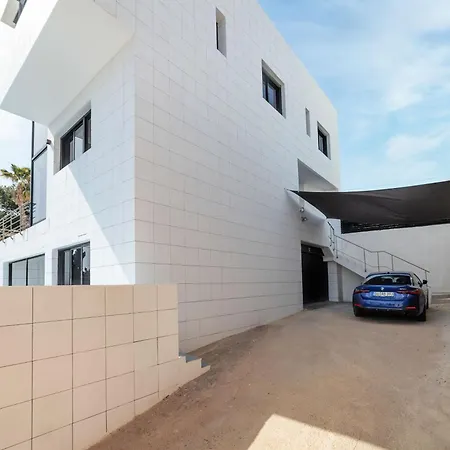 Chalet With Sea View From Alicante * El Campello