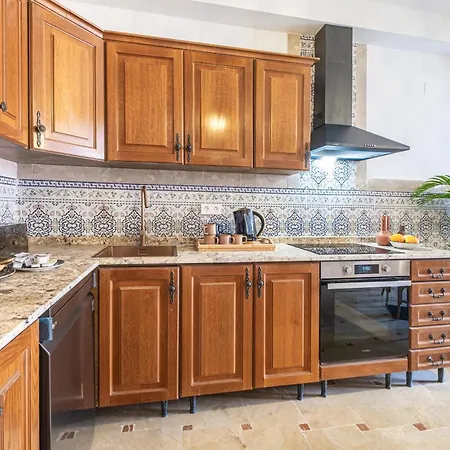 Sunrise Campello - Alameda Homestay