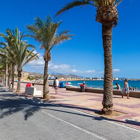 En El Campello, Espana Apartment *